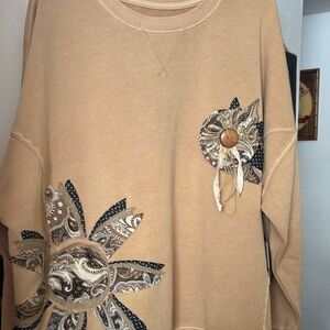 SO Tan Sweatshirt with Floral Design